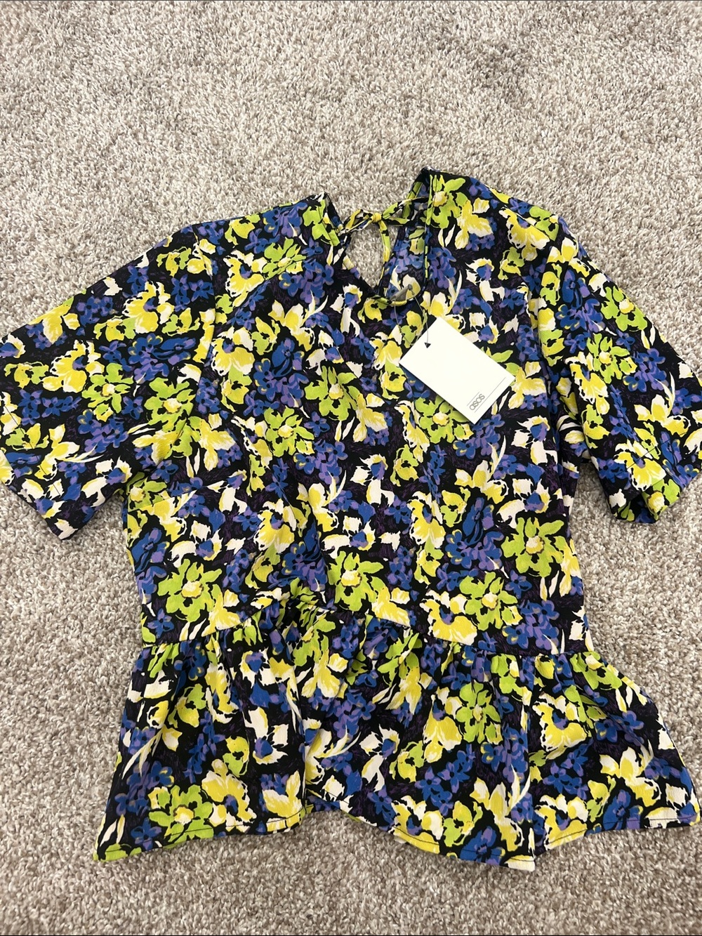 NWT Women’s ' Floral Peplum top in Yellow, Blue & Black